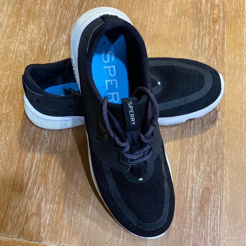 Men’s Sperry Casual Shoe!